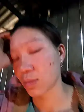 bonnie-00 online show from 21, 12, 2025