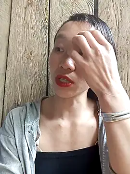 bonnie-00 online show from 8, 10, 2025