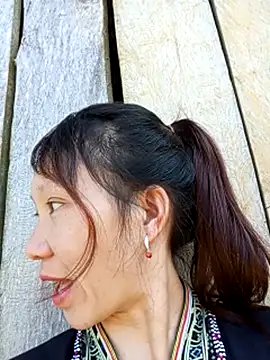 bonnie-00 online show from 25, 11, 2025