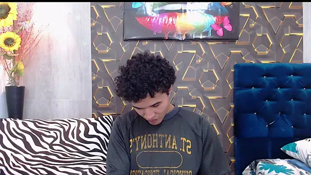 Snapshot of fire_drako_ chatting on 25, 9, 2025 fire drako online show from 25, 9, 2025