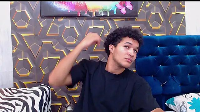 Snapshot of fire_drako_ chatting on 28, 9, 2025 fire drako online show from 28, 9, 2025