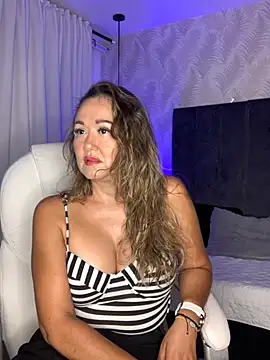 BunnyGlow50 online show from 14, 9, 2025