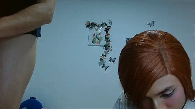 PinkLuna LolaBloom online show from 7, 11, 2025