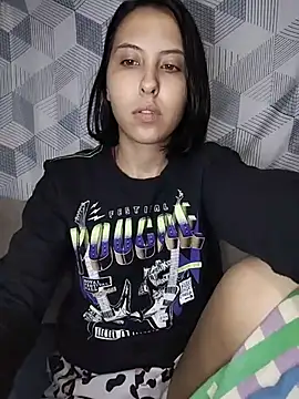 melzinhah03 online show from 4, 6, 2026
