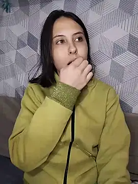 melzinhah03 online show from 15, 6, 2026