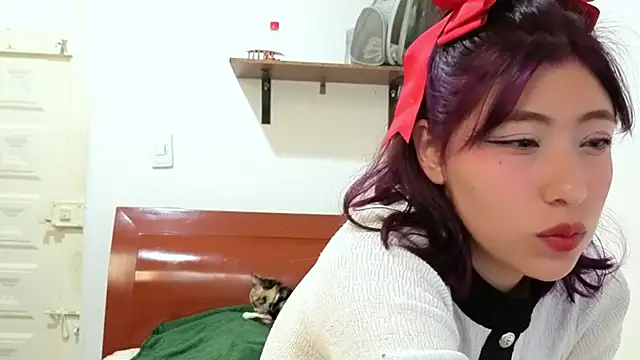 Sullyoonn online show from 25, 9, 2025