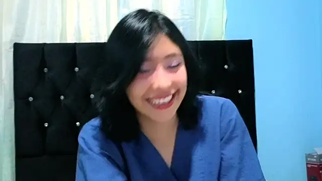 Sullyoonn online show from 12, 10, 2025