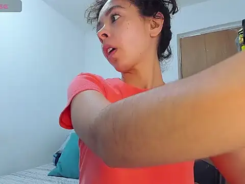 Annie rosse1017 online show from 18, 10, 2025