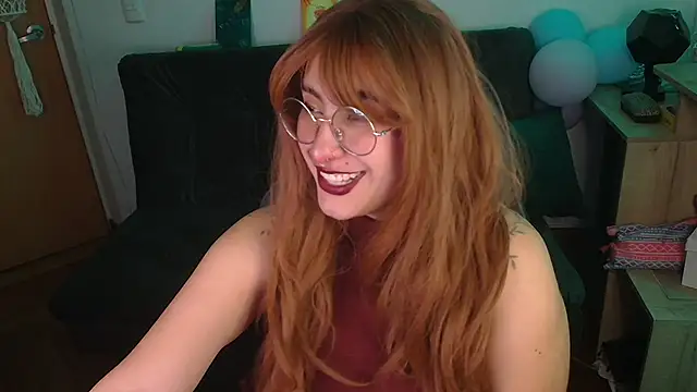 Miacatsito3 online show from 3, 12, 2025