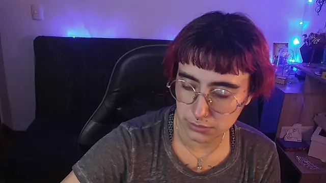 Miacatsito3 online show from 25, 3, 2026