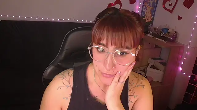 Miacatsito3 online show from 26, 5, 2026
