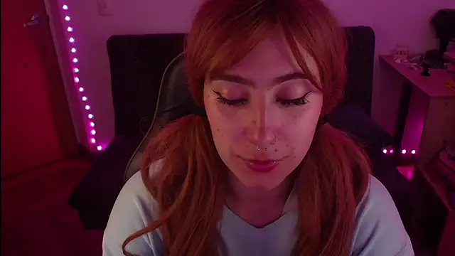 Miacatsito3 online show from 23, 10, 2025