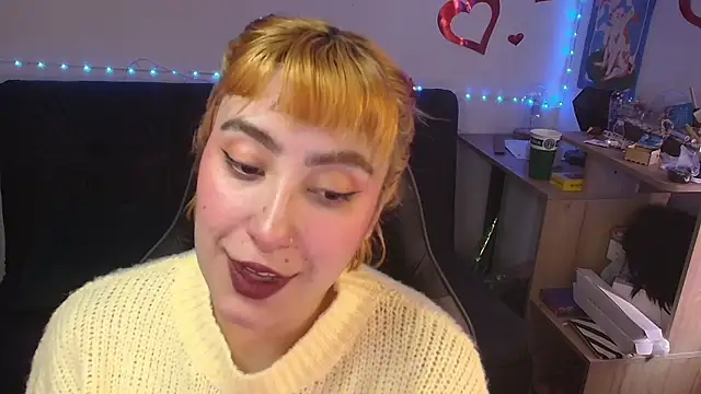 Snapshot of Miacatsito3 chatting on 24, 6, 2026 Miacatsito3 online show from 24, 6, 2026