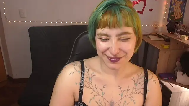 Snapshot of Miacatsito3 chatting on 11, 7, 2026 Miacatsito3 online show from 11, 7, 2026