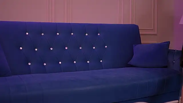 Snapshot of KatieHayes chatting on 1, 2, 2026 KatieHayes online show from 1, 2, 2026