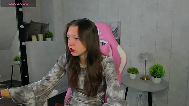 Amanda Reedd online show from 1, 10, 2025