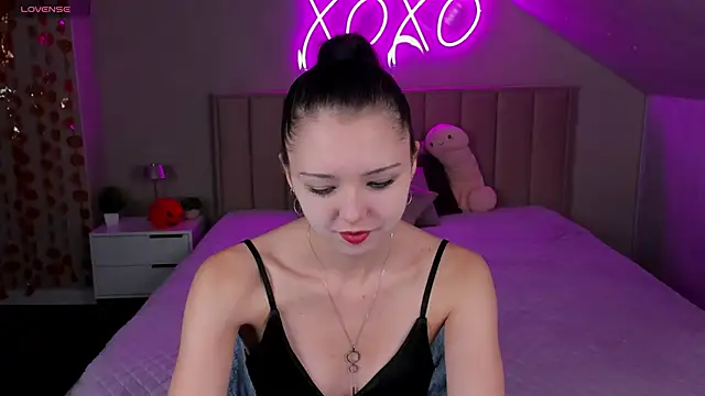 Amanda Reedd online show from 9, 11, 2025