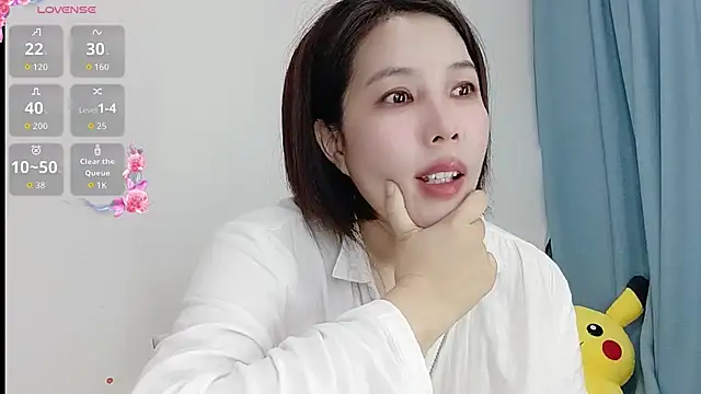 Snapshot of Miraitowa_ chatting on 27, 6, 2026 Miraitowa online show from 27, 6, 2026