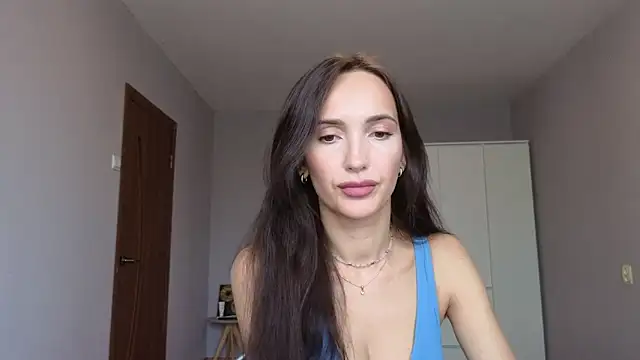 Snapshot of Lillian-Clark chatting on 20, 9, 2025 Lillian-Clark online show from 20, 9, 2025