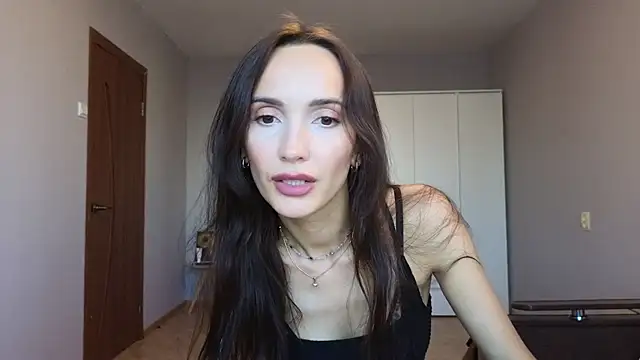 Snapshot of Lillian-Clark chatting on 23, 9, 2025 Lillian-Clark online show from 23, 9, 2025