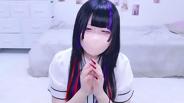 Nano chan  online show from 6, 10, 2025