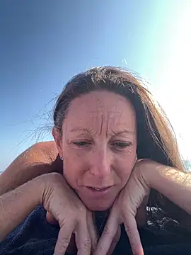 Kristinatreize online show from 12, 10, 2025