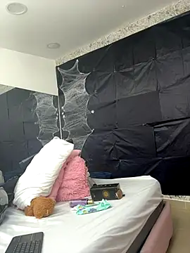 SienaWild online show from 8, 10, 2025