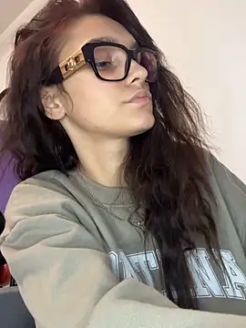 EllaBlowy online show from 8, 10, 2025