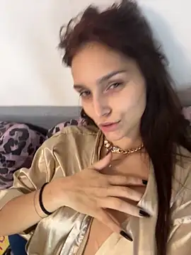 EllaBlowy online show from 6, 10, 2025