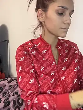 EllaBlowy online show from 26, 9, 2025