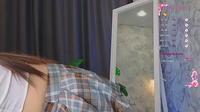 Jupiter Boobs online show from 29, 3, 2026