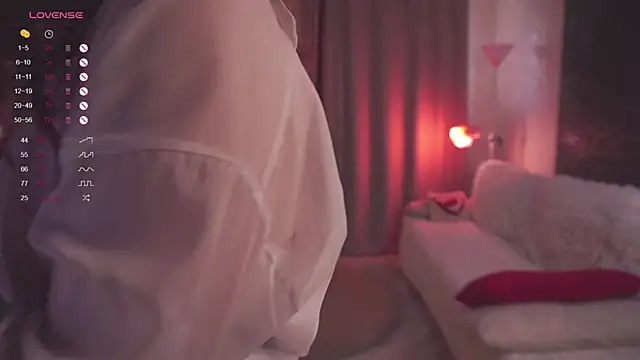 Snapshot of Frences_Eyes chatting on 17, 9, 2025 Frences Eyes online show from 17, 9, 2025