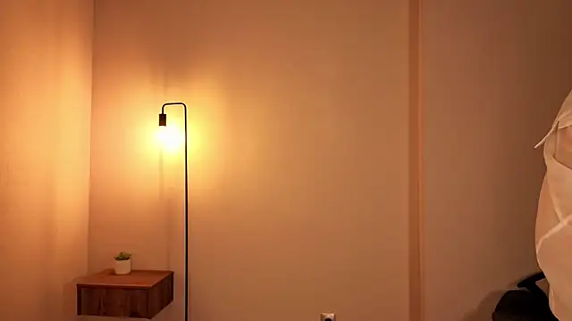 Frences Eyes online show from 10, 1, 2026