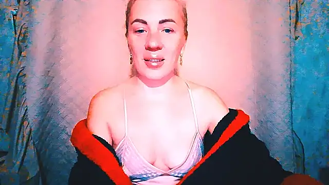 EmmaCat  online show from 2, 10, 2025