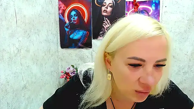 EmmaCat  online show from 29, 3, 2026