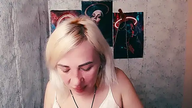 EmmaCat  online show from 12, 2, 2026