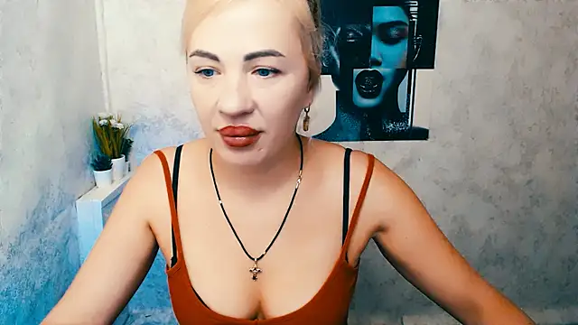 EmmaCat  online show from 3, 11, 2025