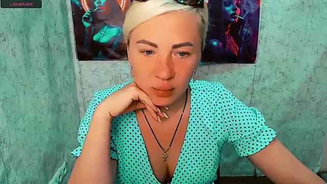 EmmaCat  online show from 21, 6, 2026