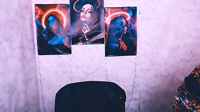 EmmaCat  online show from 7, 10, 2025