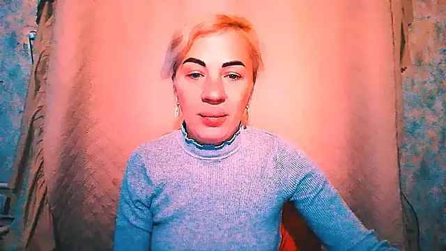 EmmaCat  online show from 6, 10, 2025