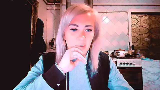 EmmaCat  online show from 26, 9, 2025