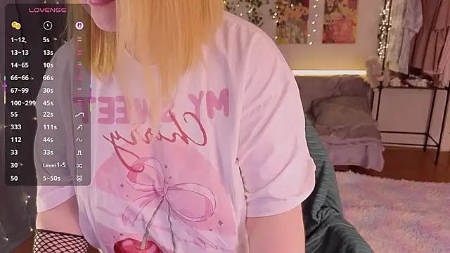 Snapshot of Aki_nohana chatting on 4, 2, 2026 Aki nohana online show from 4, 2, 2026