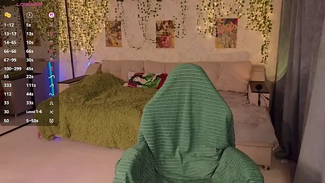 Aki nohana online show from 5, 10, 2025