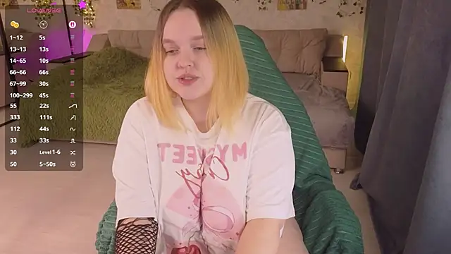 Aki nohana online show from 29, 10, 2025