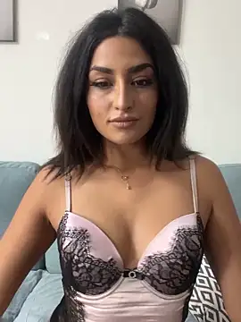 Mia spicyy online show from 12, 10, 2025