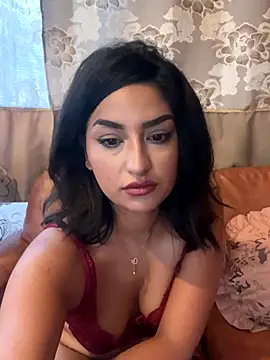 Mia spicyy online show from 21, 9, 2025