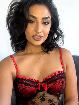 Mia spicyy online show from 12, 11, 2025