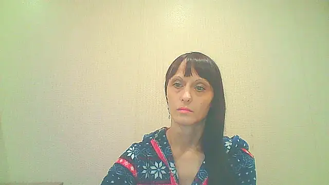 Snapshot of Irivana chatting on 19, 9, 2025 Irivana online show from 19, 9, 2025