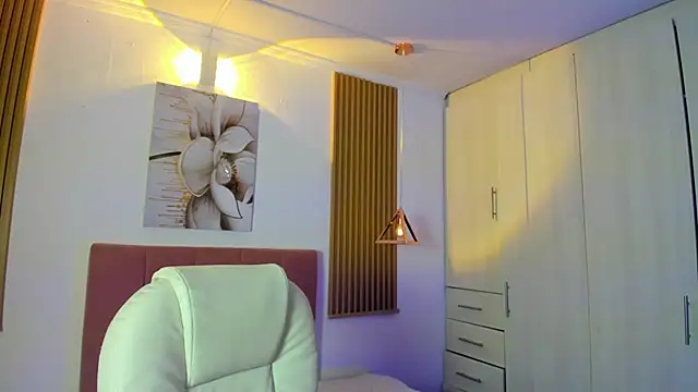 Snapshot of KoraRousee chatting on 27, 9, 2025 KoraRousee online show from 27, 9, 2025