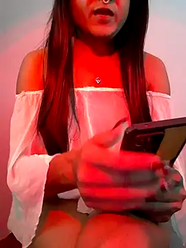 Cutie-Whiskey1 online show from 10, 10, 2025